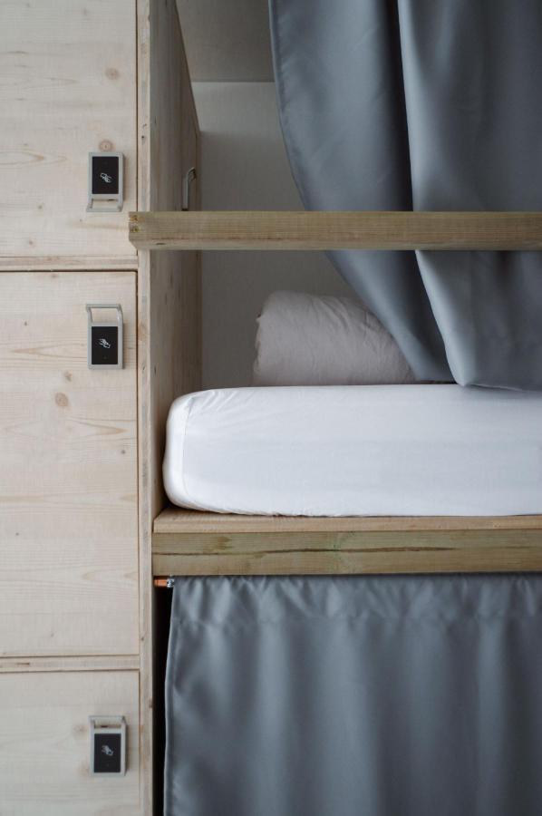 Bodygo Hostel ヴァルフレジュス エクステリア 写真