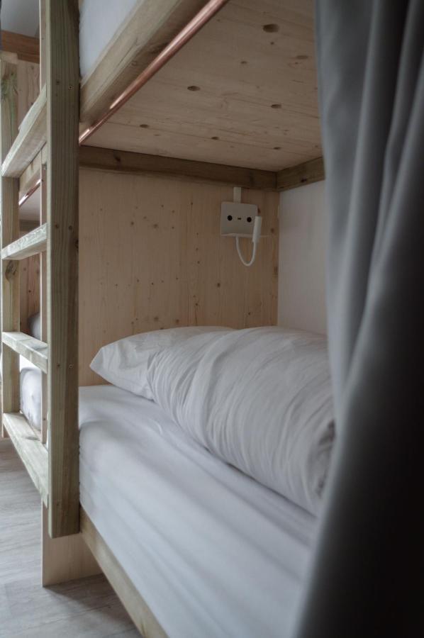 Bodygo Hostel ヴァルフレジュス エクステリア 写真